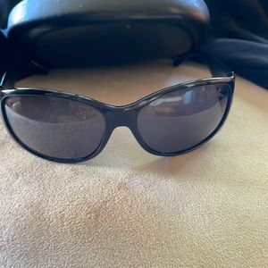 PRADA Sunglasses authentic with Case & original box